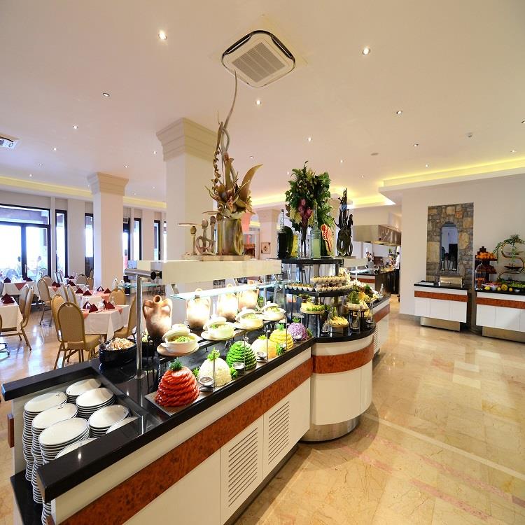 Azka Otel
