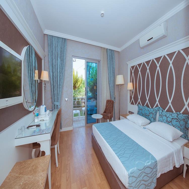 Ocean Blue High Class Hotel
