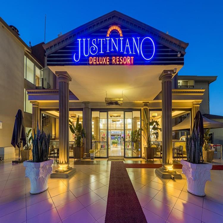 Justiniano Deluxe Resort