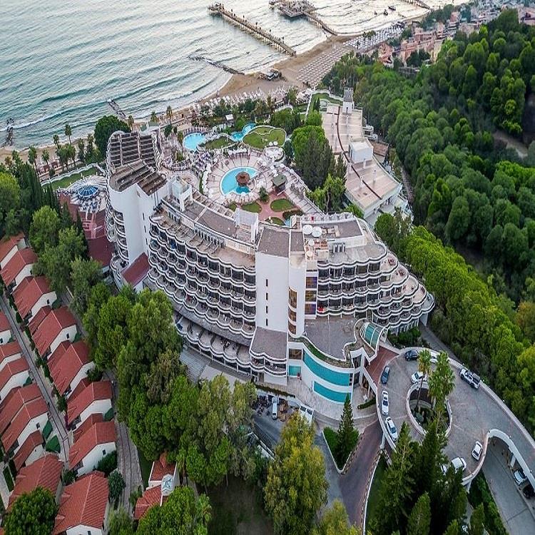 Sunrise Queen Resort Hotel
