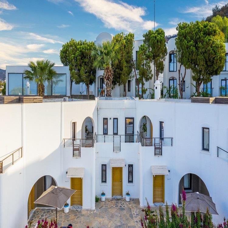 Senses Hotel +14