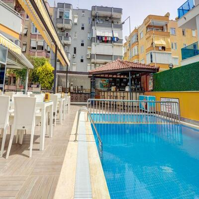 Kleopatra Arsi Hotel