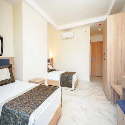 Arsi Hotel